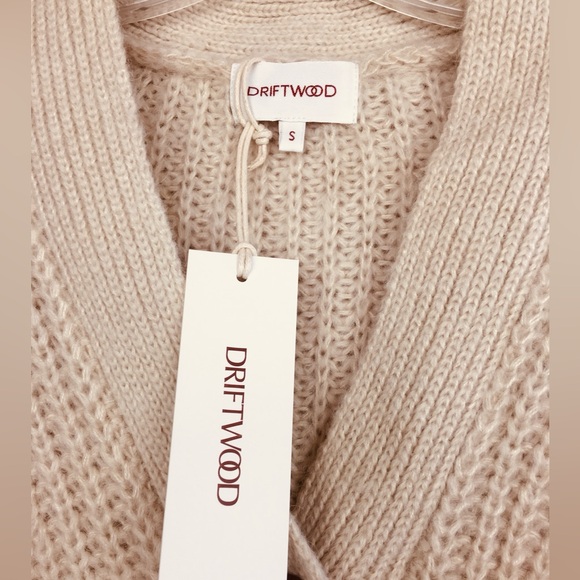 NWT Driftwood Emie Balloon Barrel Sleeve Button V-Neck Front Cardigan Ivory Sz S - Picture 9 of 12